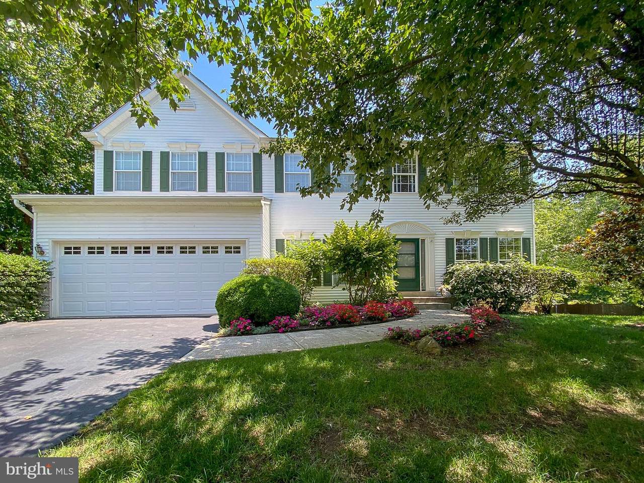 301 Locust Knoll Drive - Photo 1