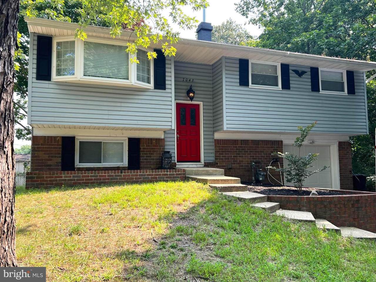 7043 Cresthaven Drive - Photo 1