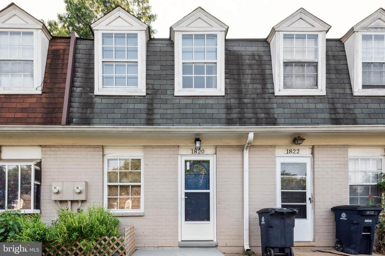 1820 Dutch Village Drive - Photo 1