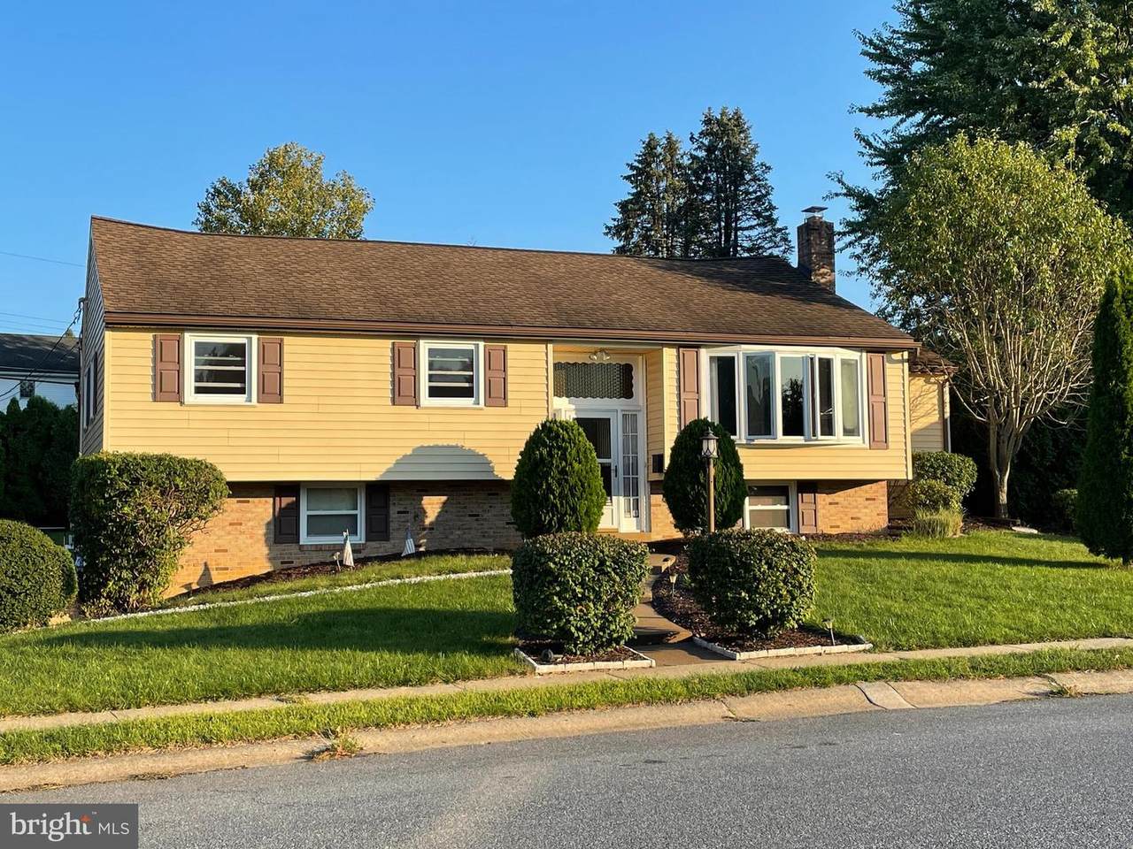1741 York Road - Photo 1