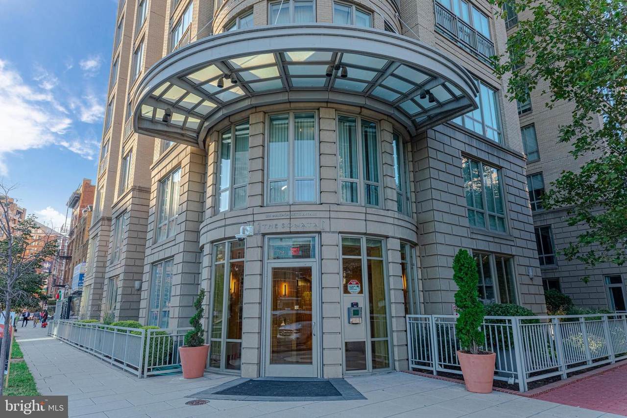 301 Massachusetts Avenue - Photo 1