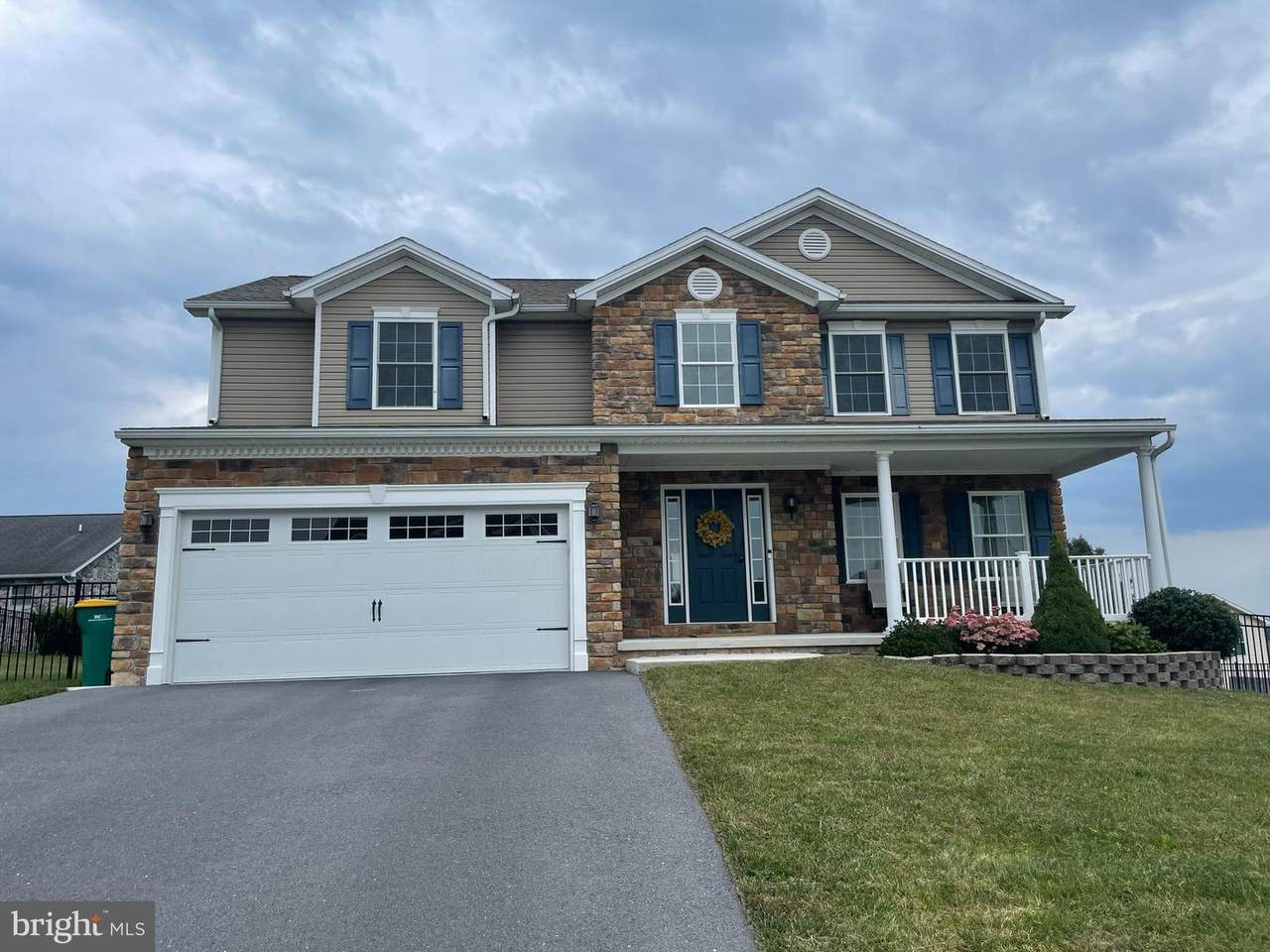 1444 Millenium Drive - Photo 1