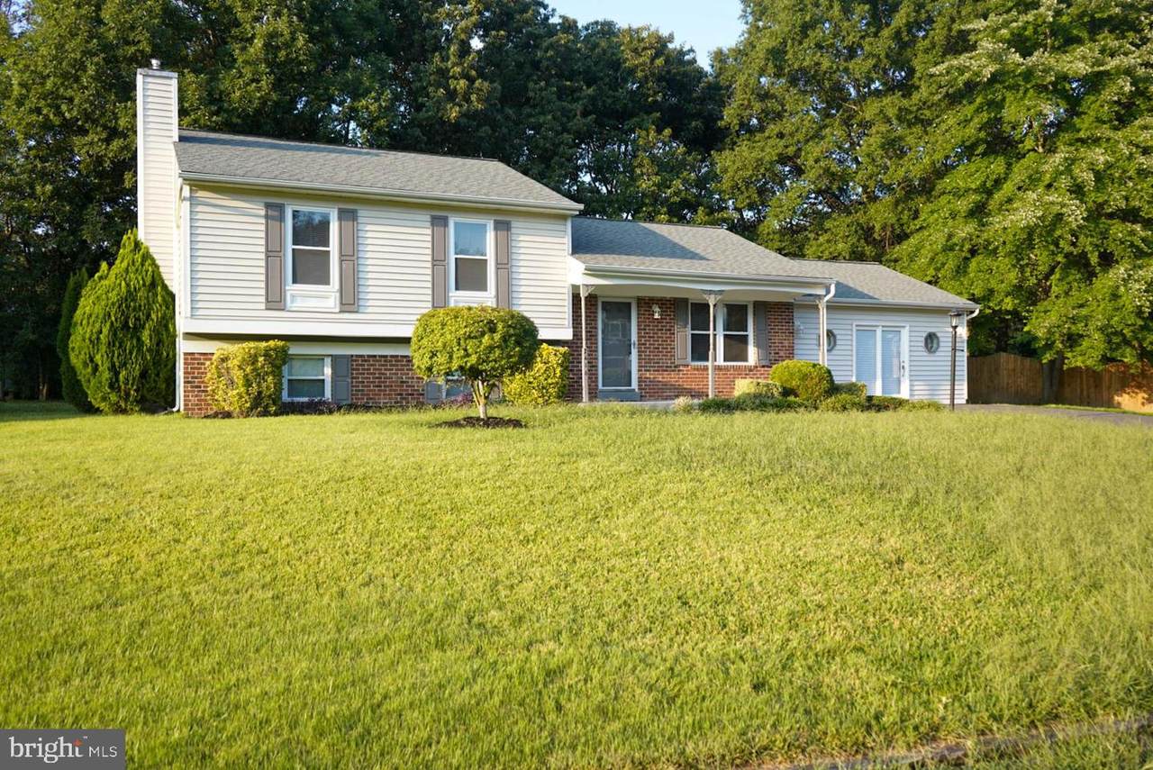 2416 Shade Oak Court - Photo 1