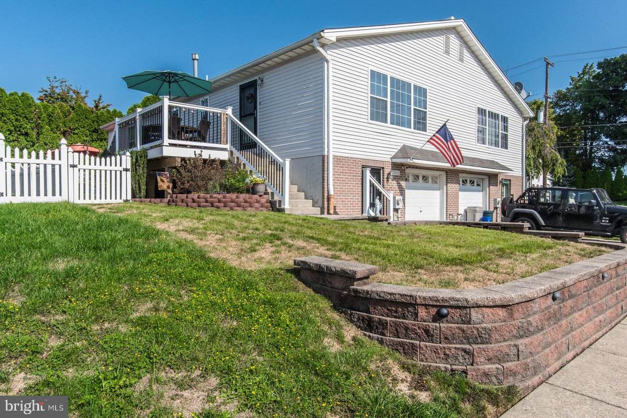 13468 Damar Drive - Photo 1