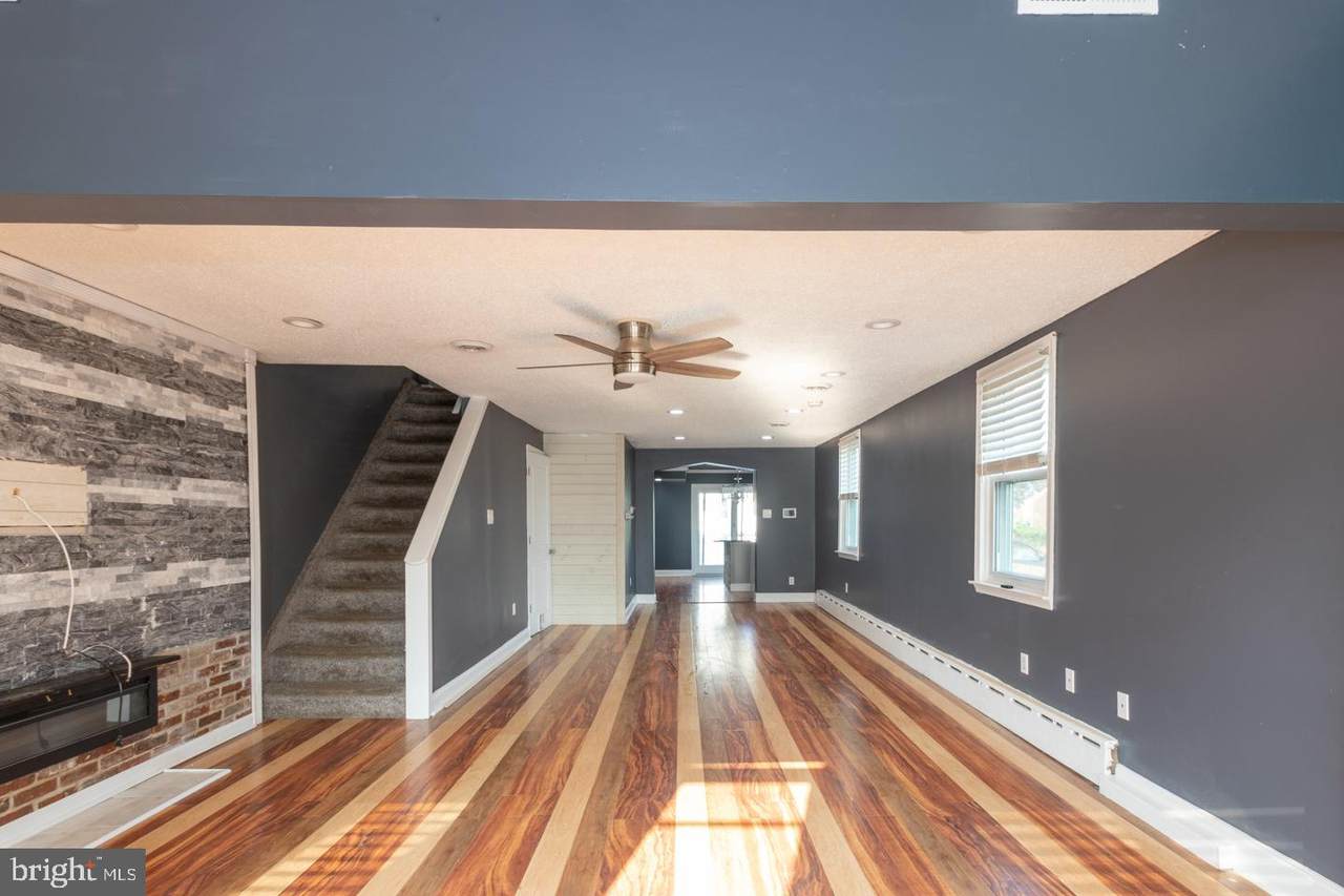 247 Jansen Avenue - Photo 1
