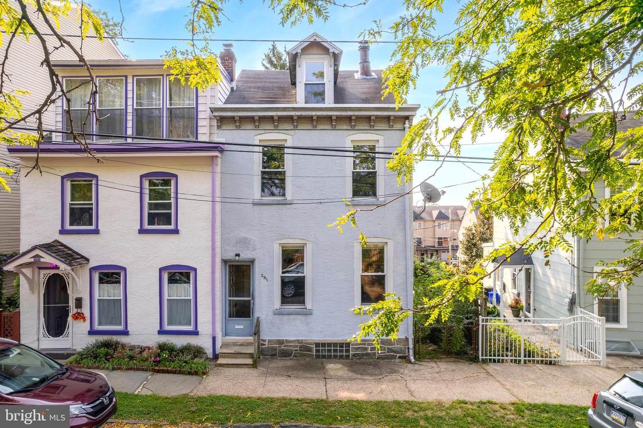 381 Lemonte Street - Photo 1