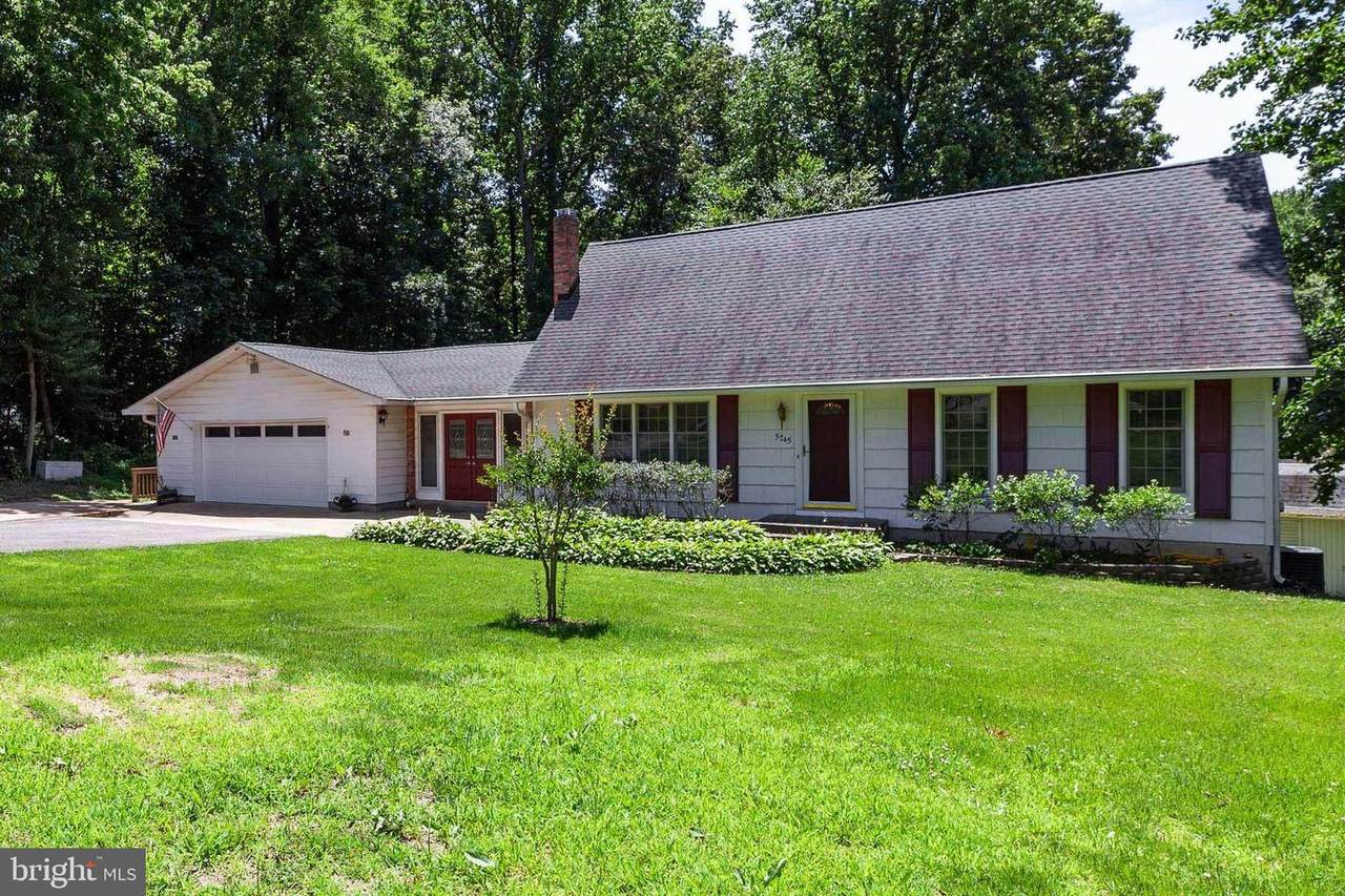 5745 Oakcrest Drive - Photo 1