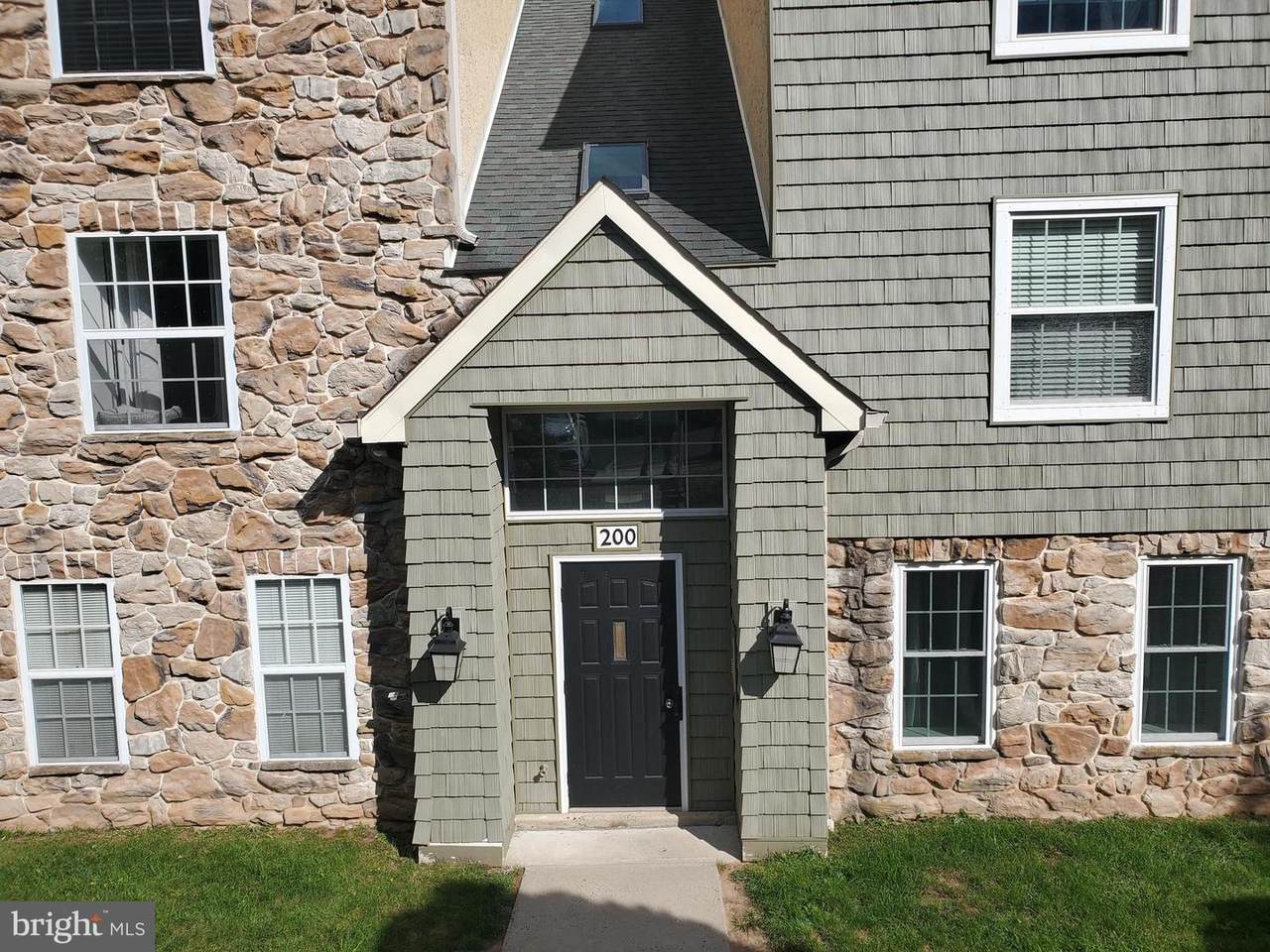 206 Deer Run - Photo 1