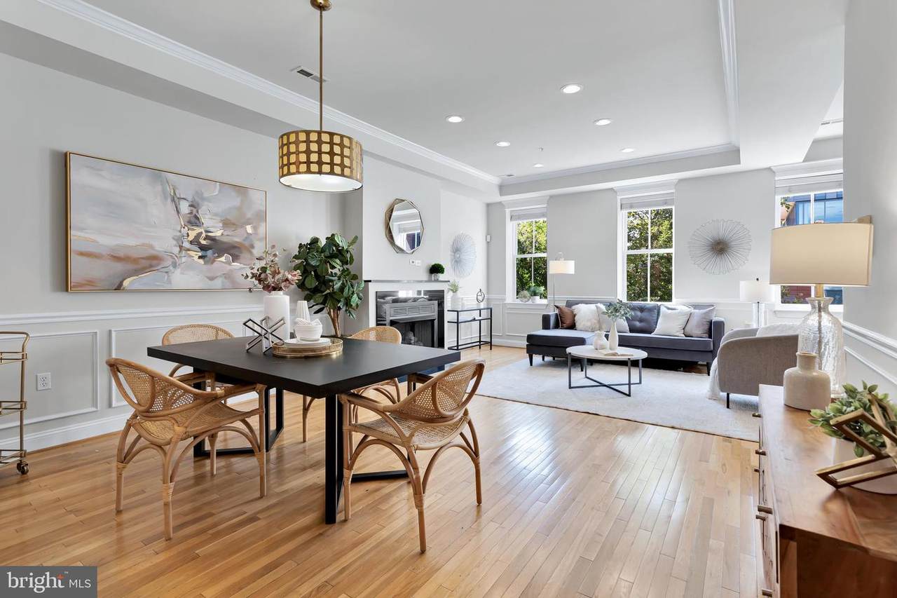 903 R Street - Photo 1