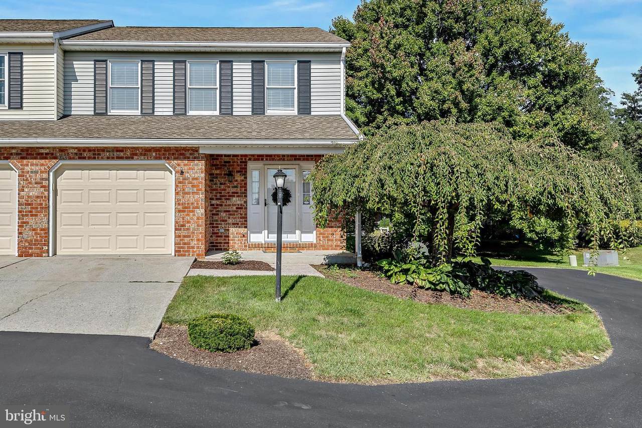 532 Allenview Drive - Photo 1
