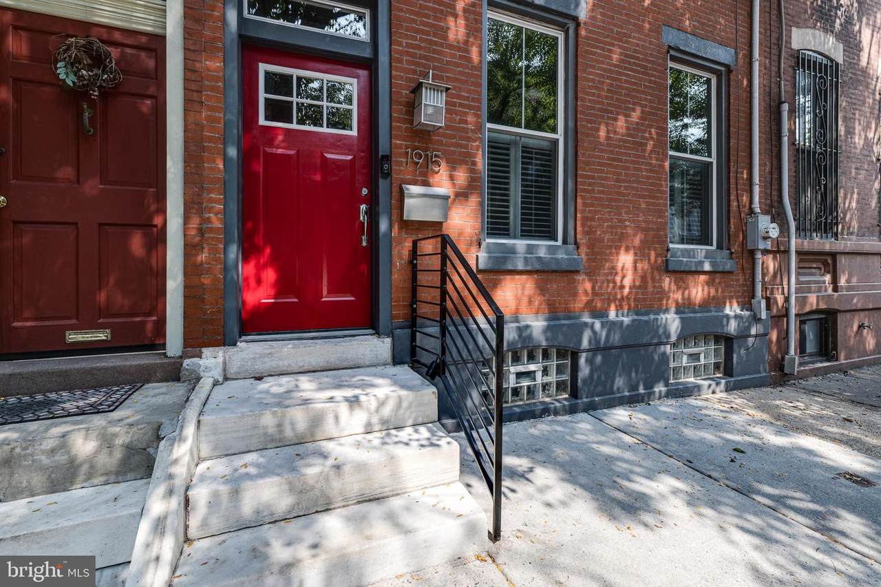 1915 Bainbridge Street - Photo 1