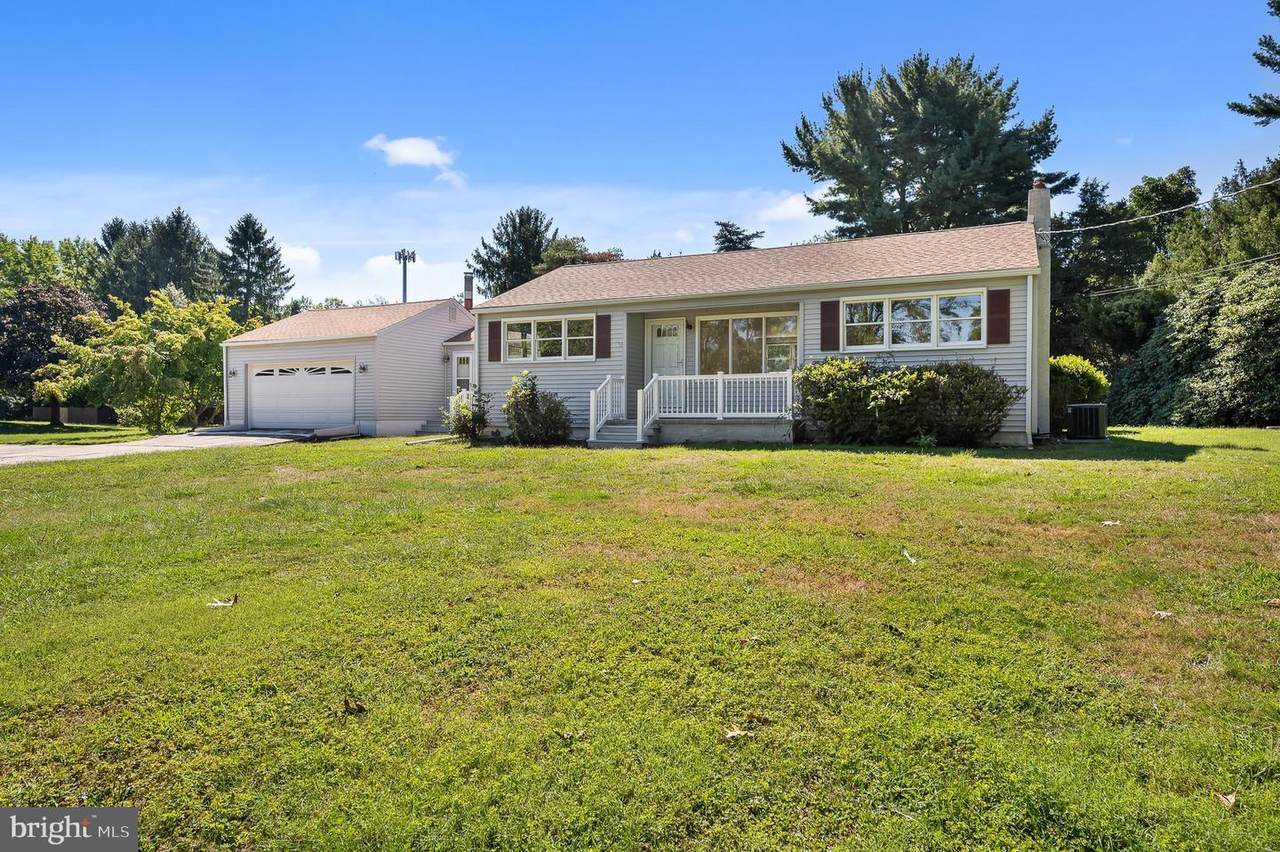 138 State Line Road - Photo 1