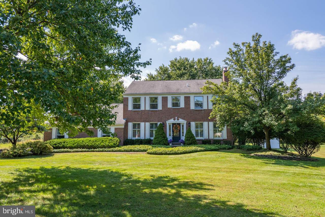 3 Bedford Lane - Photo 1