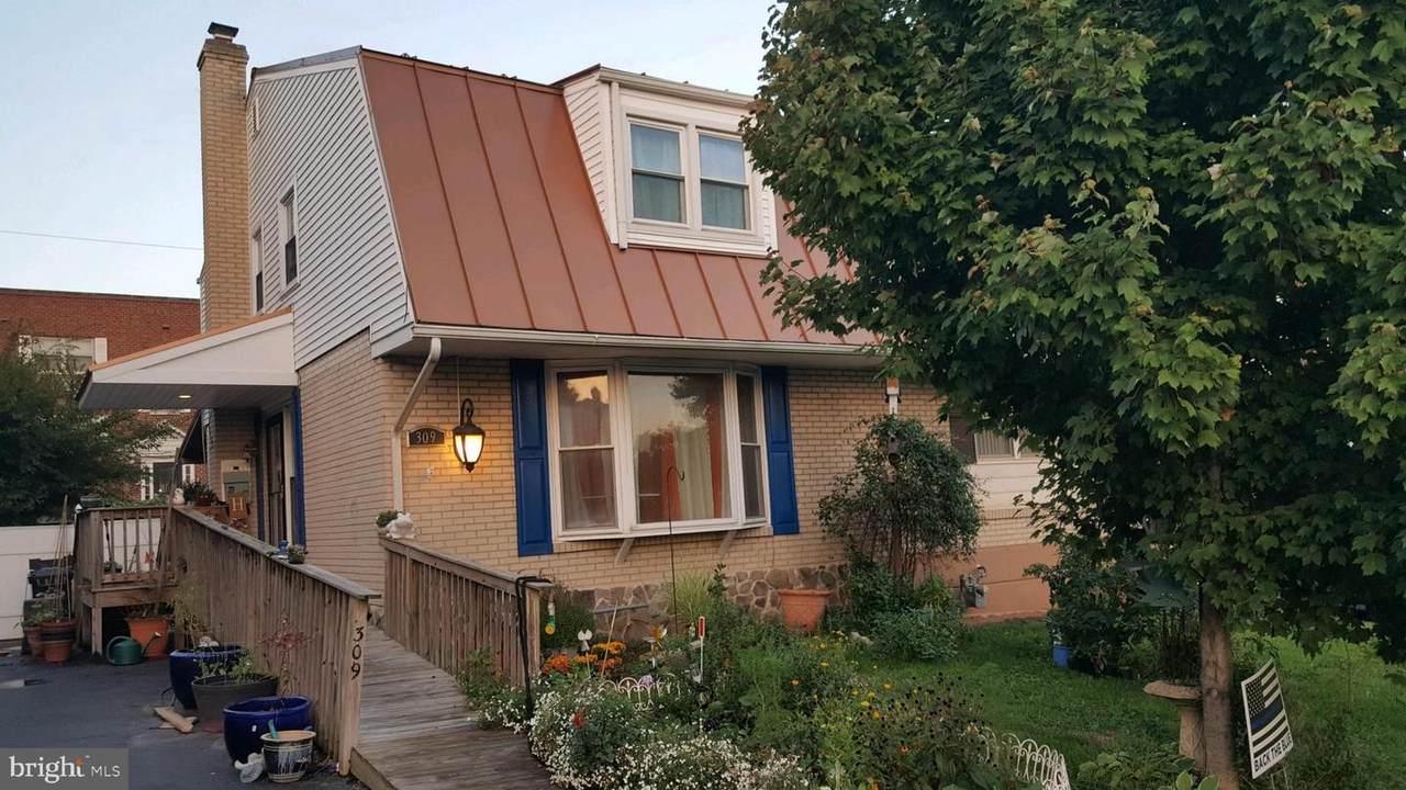 309 Dartmouth Drive - Photo 1