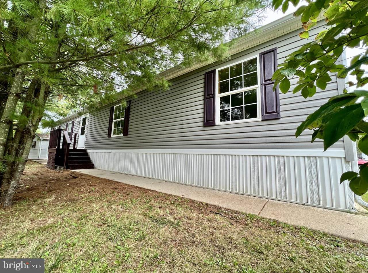 197 Faith Drive - Photo 1