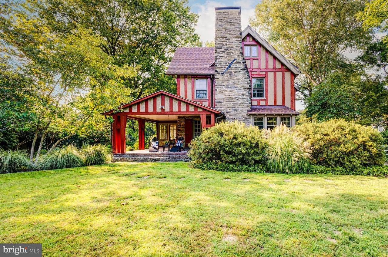 111 Moreland Avenue - Photo 1