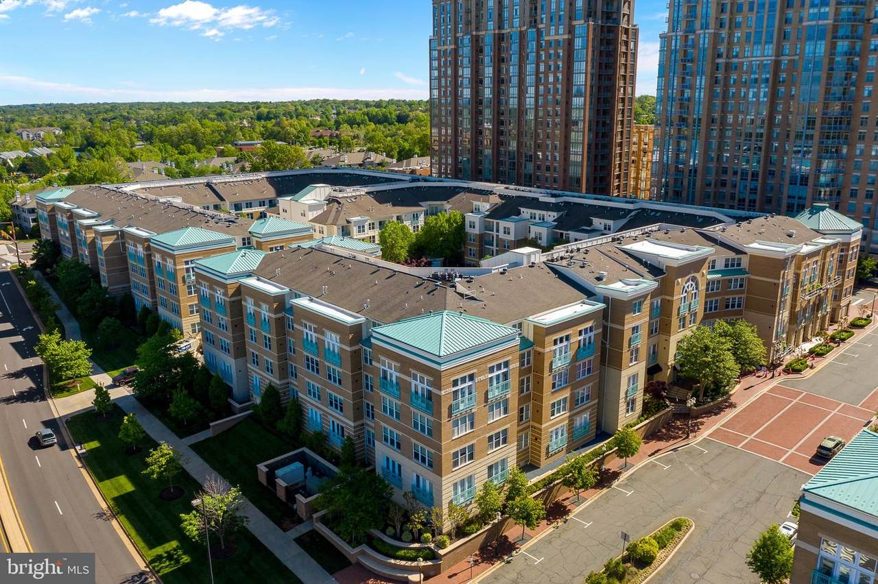 12000 Market Street - Photo 1