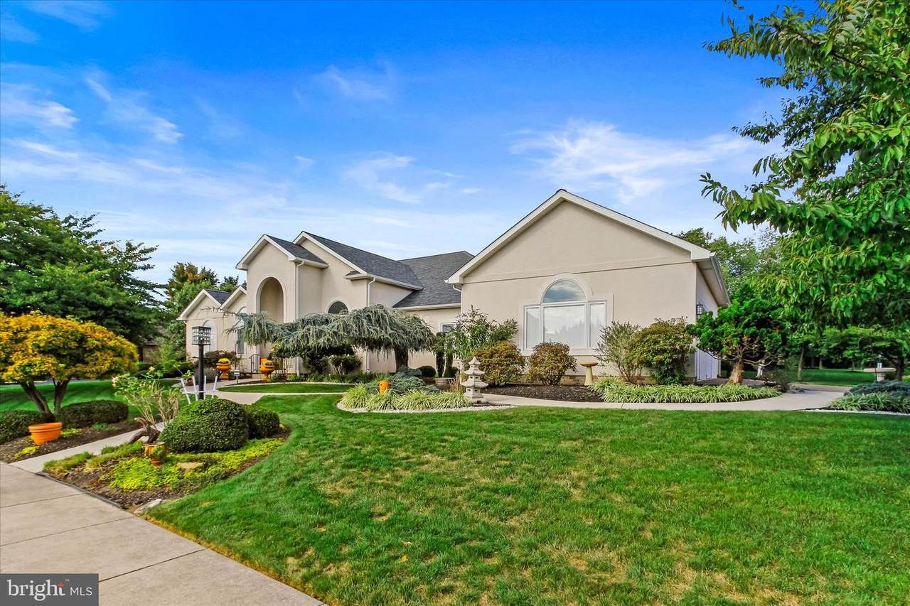 2717 Huntfield Drive - Photo 1