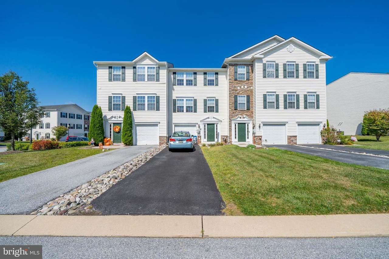 243 Bardel Drive - Photo 1