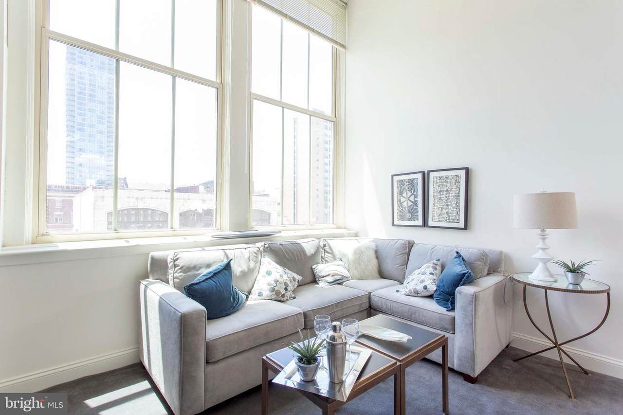 2121-41 Market Street - Photo 1