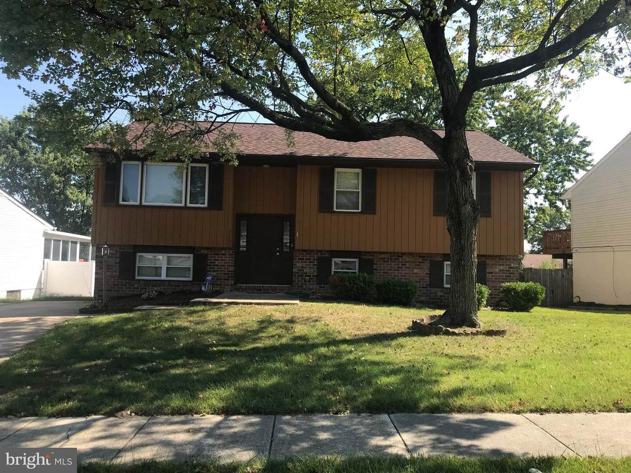 7505 Sandalwood Court - Photo 1