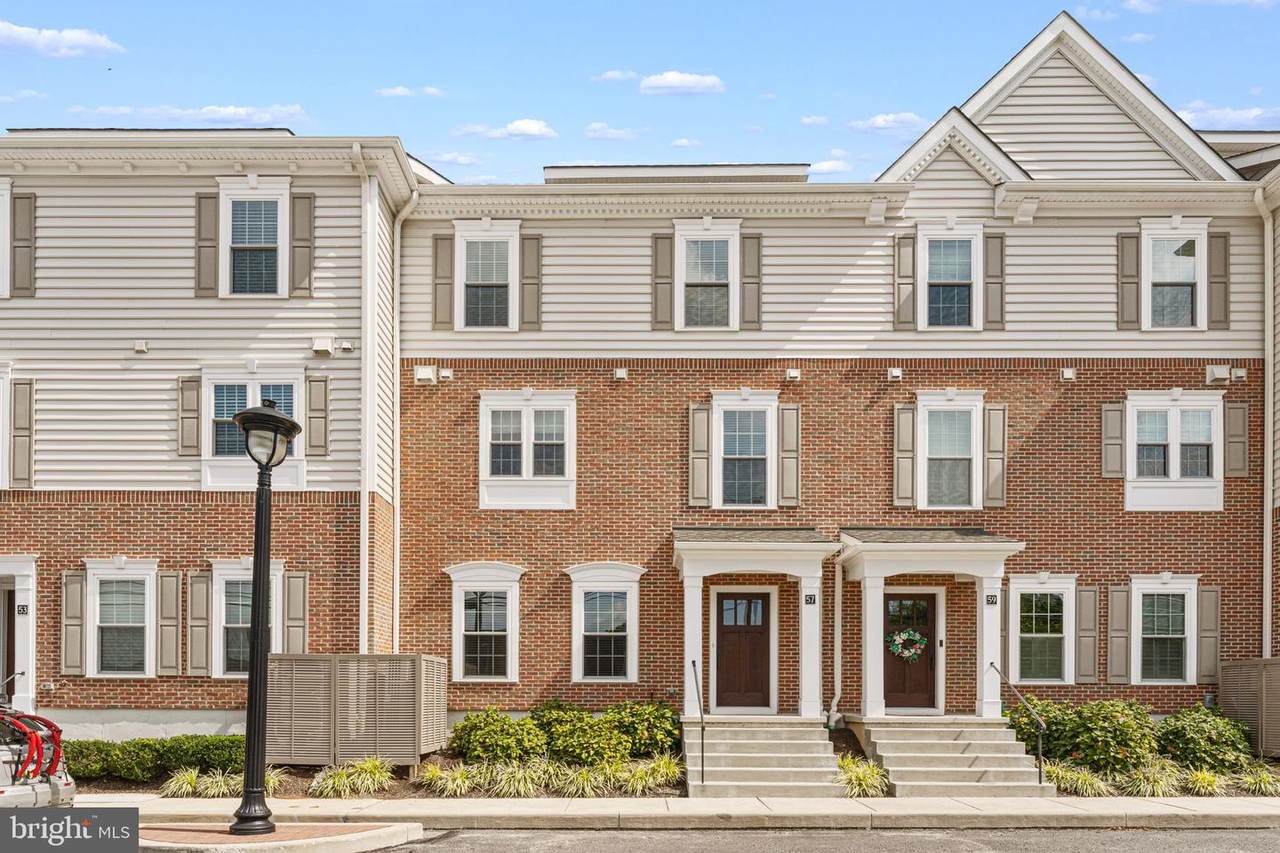 57 Village Square - Photo 1