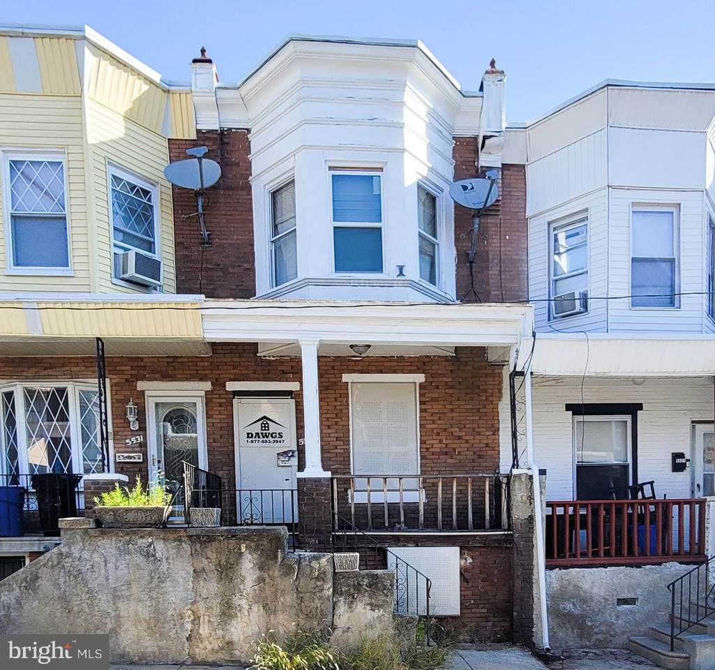 5529 Jane Street - Photo 1