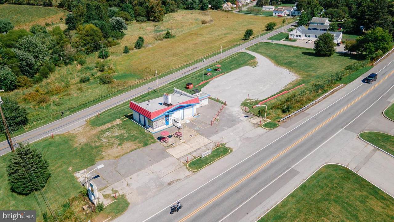 22309 Old Georgetown Road - Photo 1
