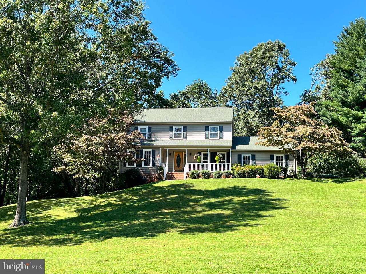 7174 Manor House Drive - Photo 1