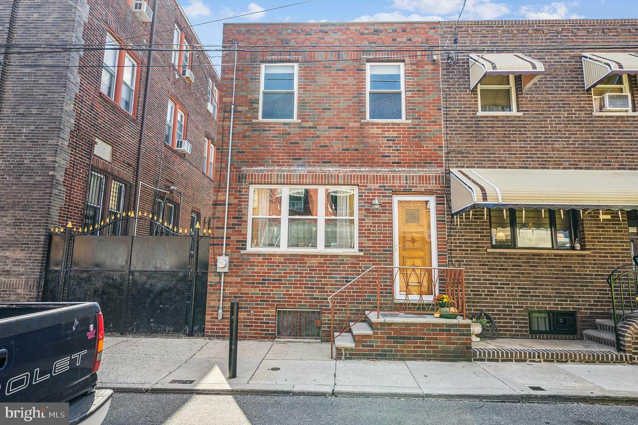 914 Watkins Street - Photo 1