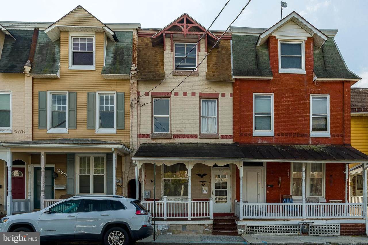 222 Chestnut Street - Photo 1