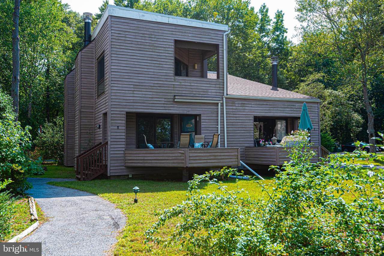 438 Ocean Parkway - Photo 1