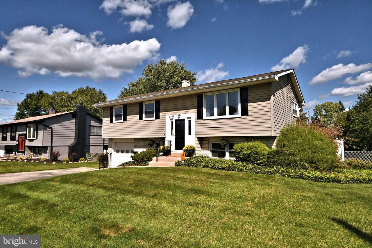 1493 Miranda Lane - Photo 1