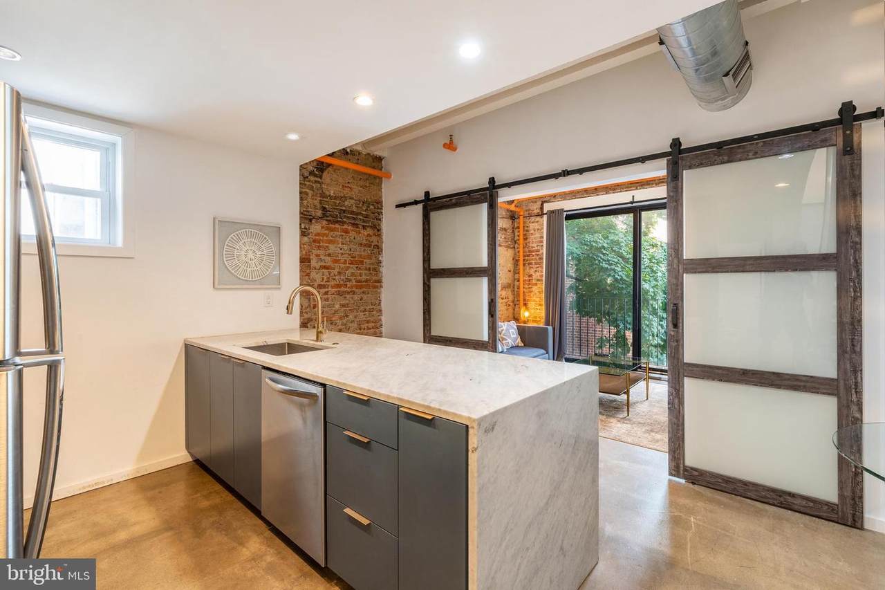 204 Delhi Street - Photo 1