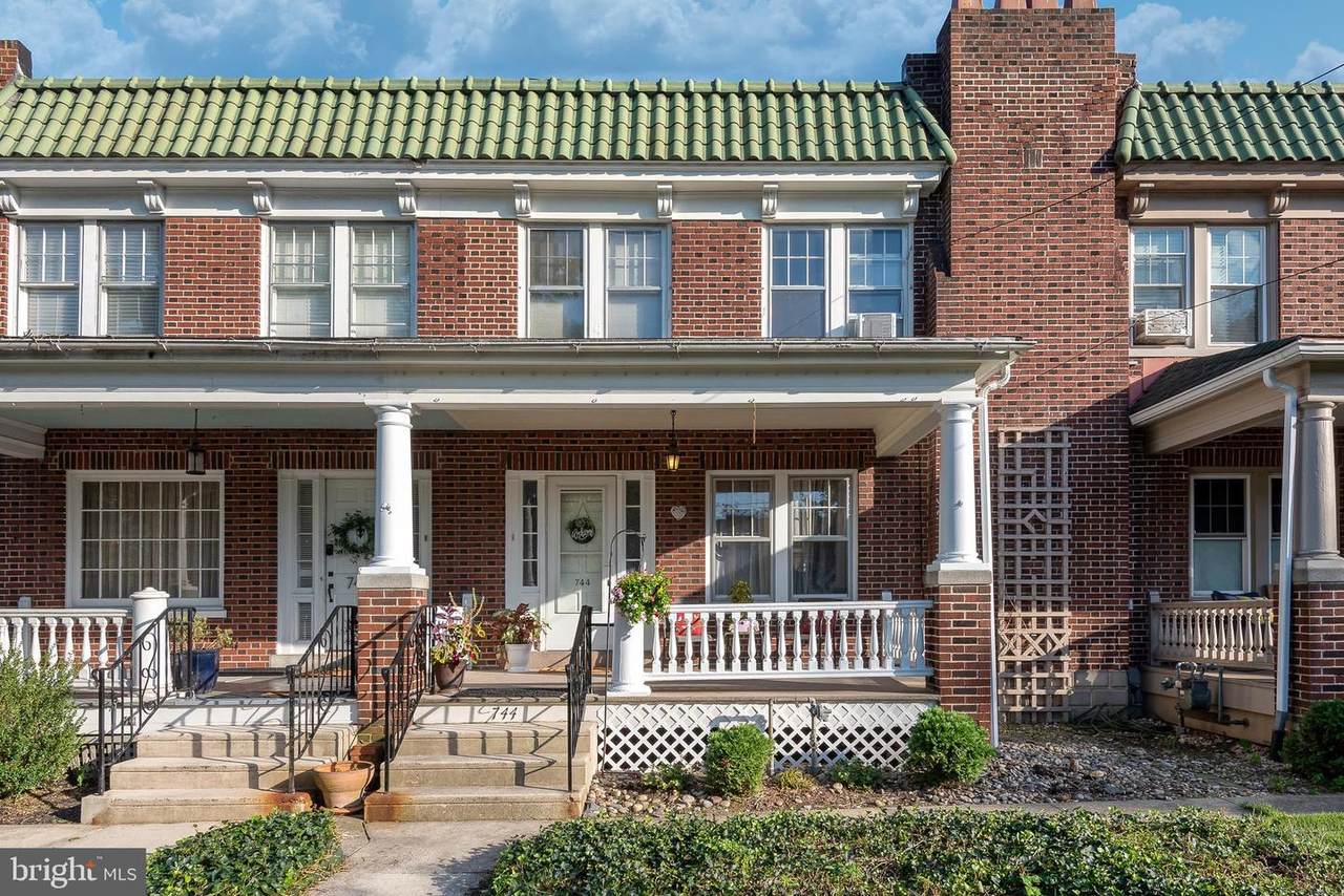 744 New Holland Avenue - Photo 1