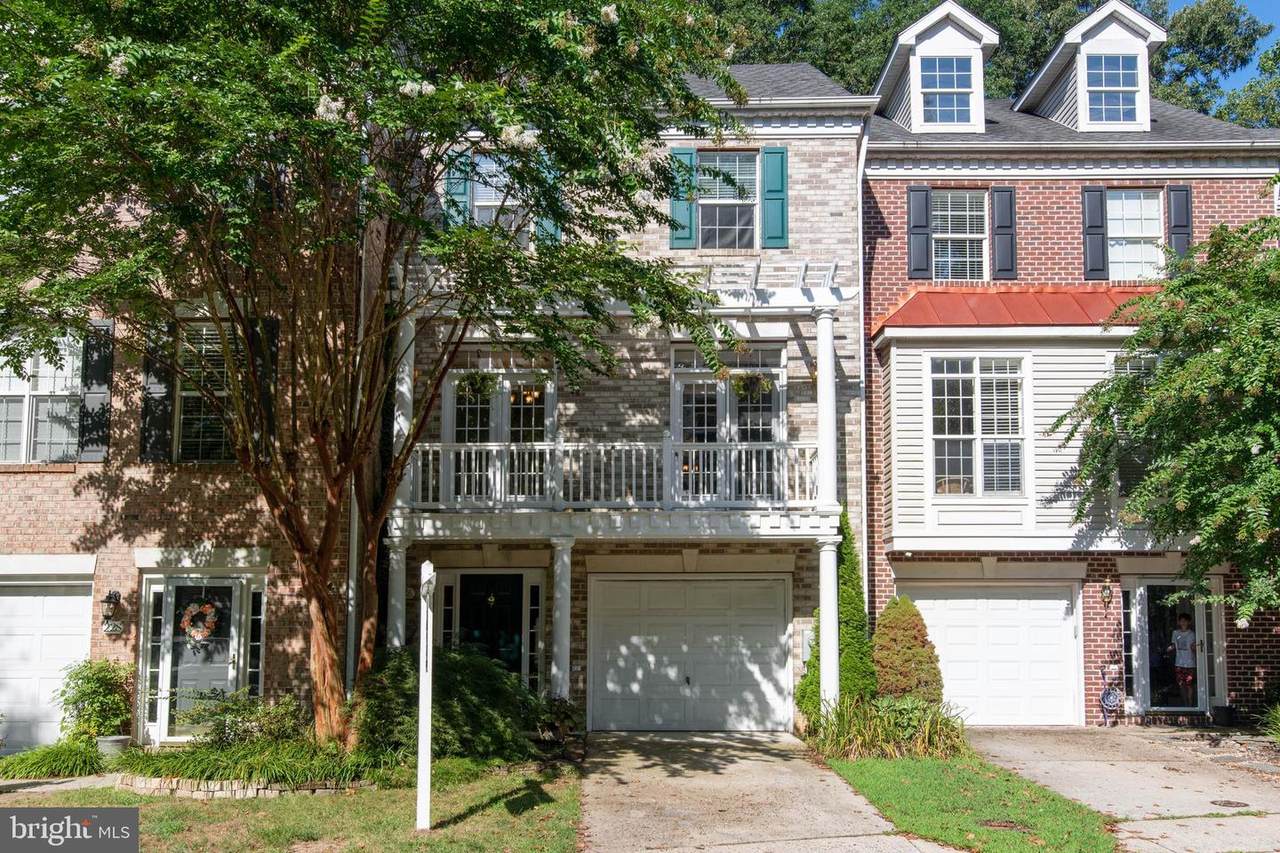 226 Wintergull Lane - Photo 1