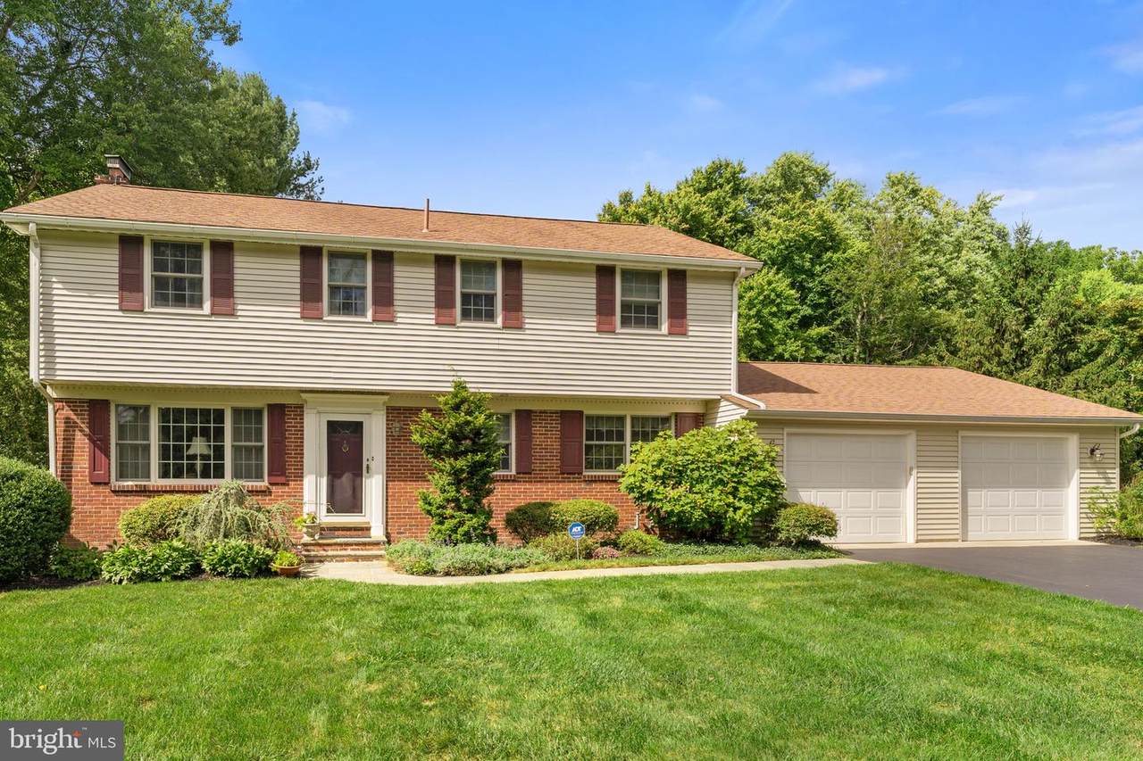 913 Judie Lane - Photo 1
