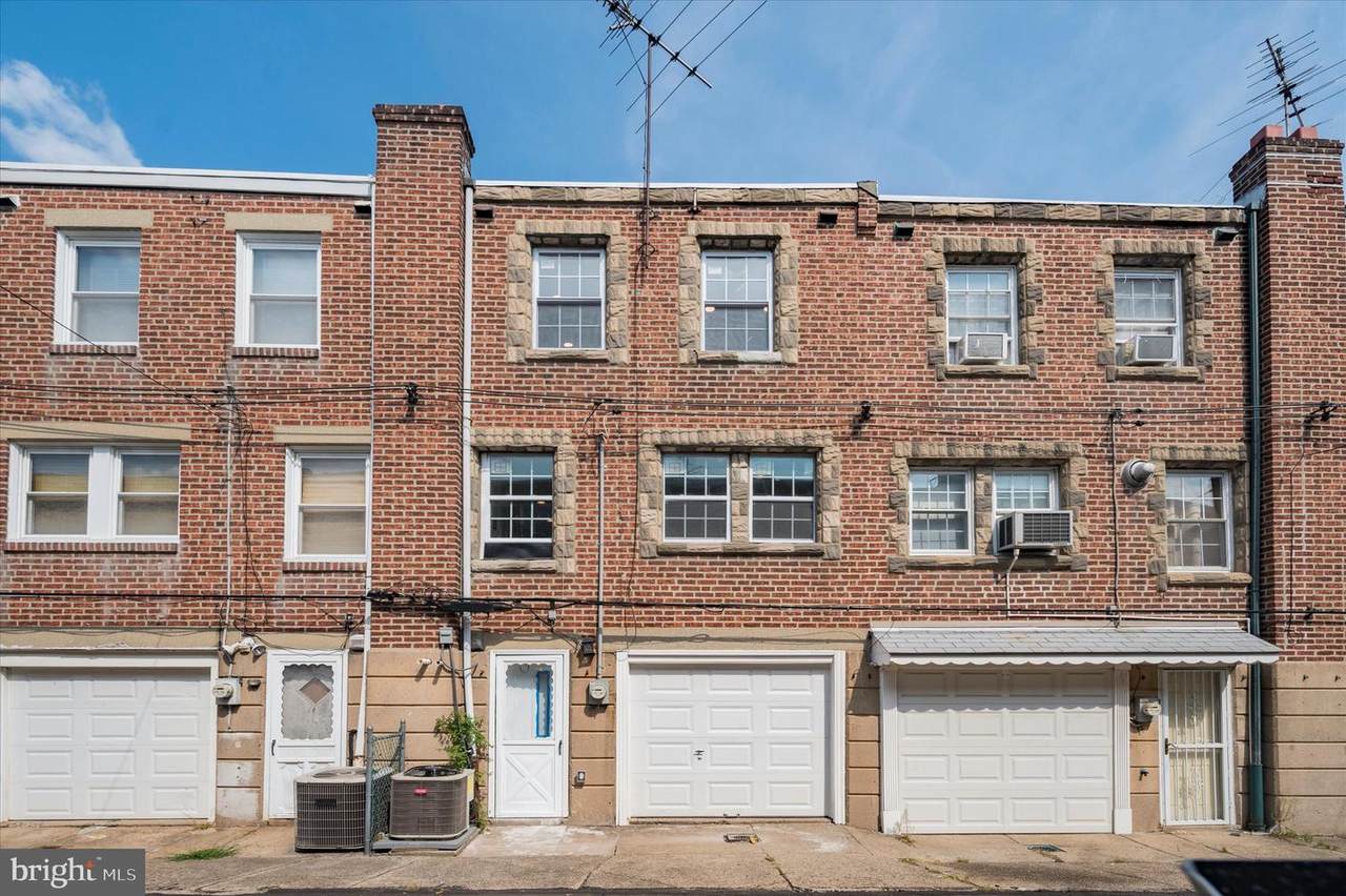 4544 Shelmire Avenue - Photo 1