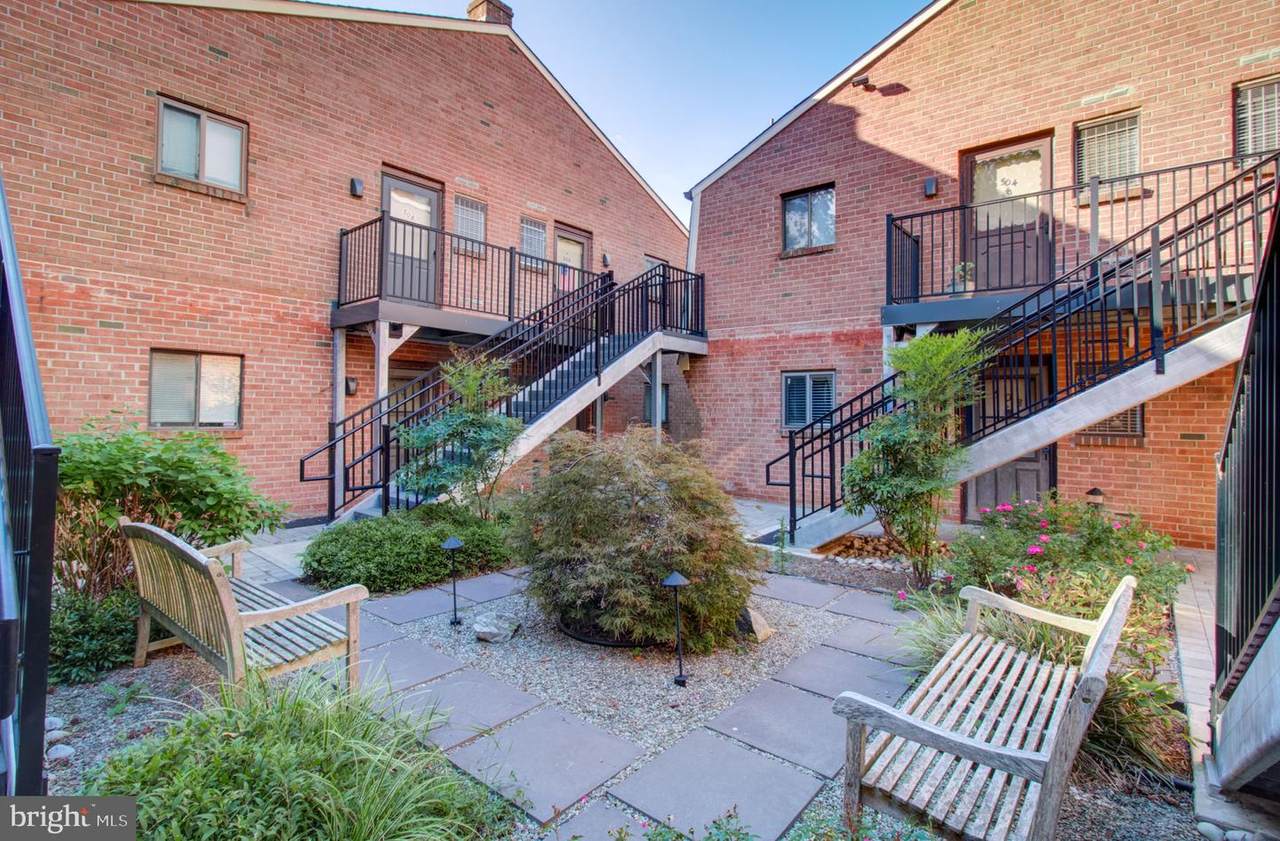 506 Meadow Woods Lane - Photo 1