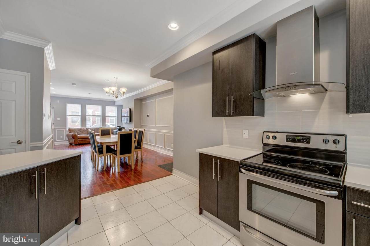 1323 17TH Street - Photo 1