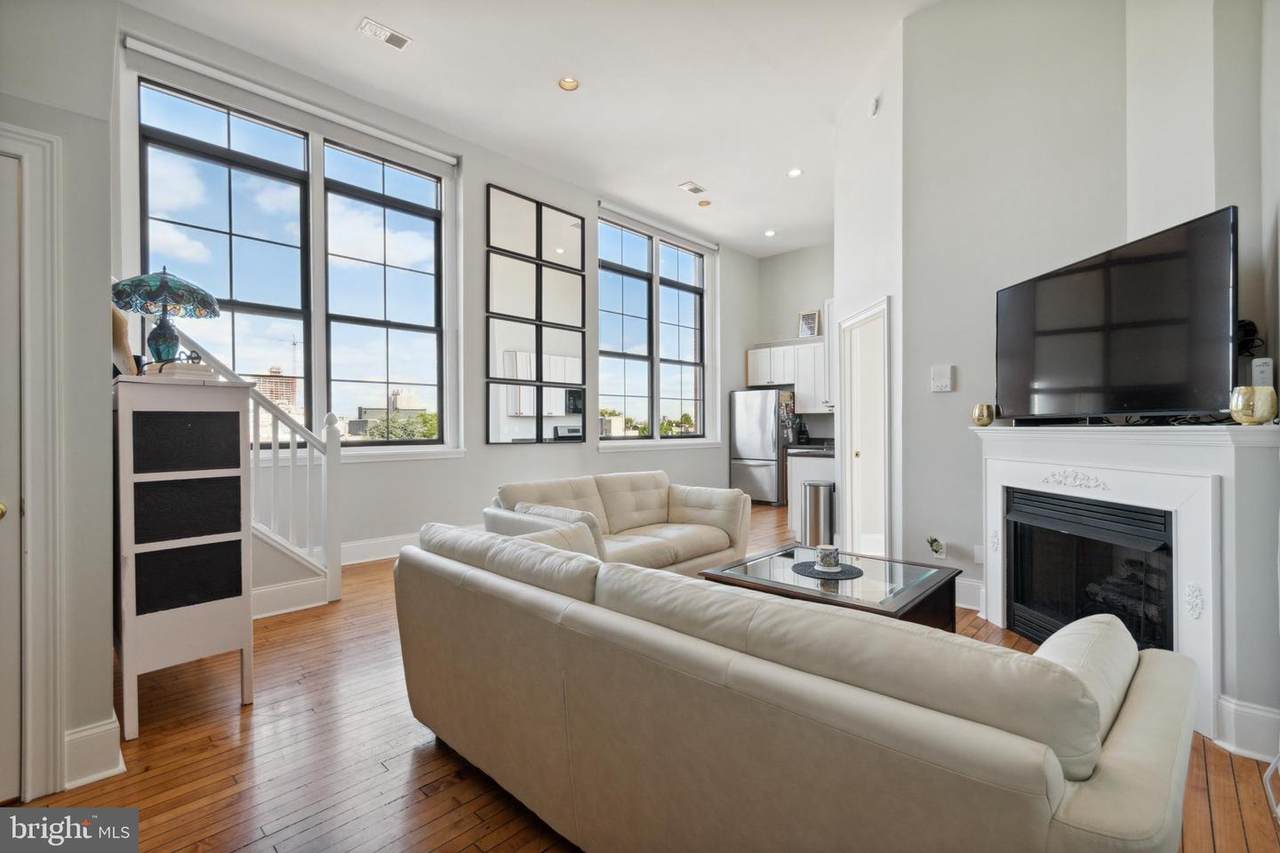 246 Fitzwater Street - Photo 1