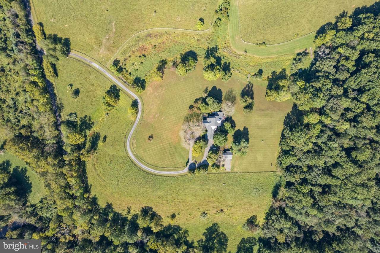 332 Hunters Road - Photo 1