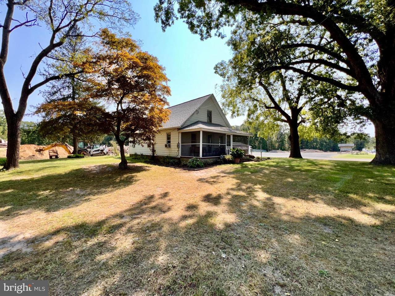 1196 Malaga Road - Photo 1