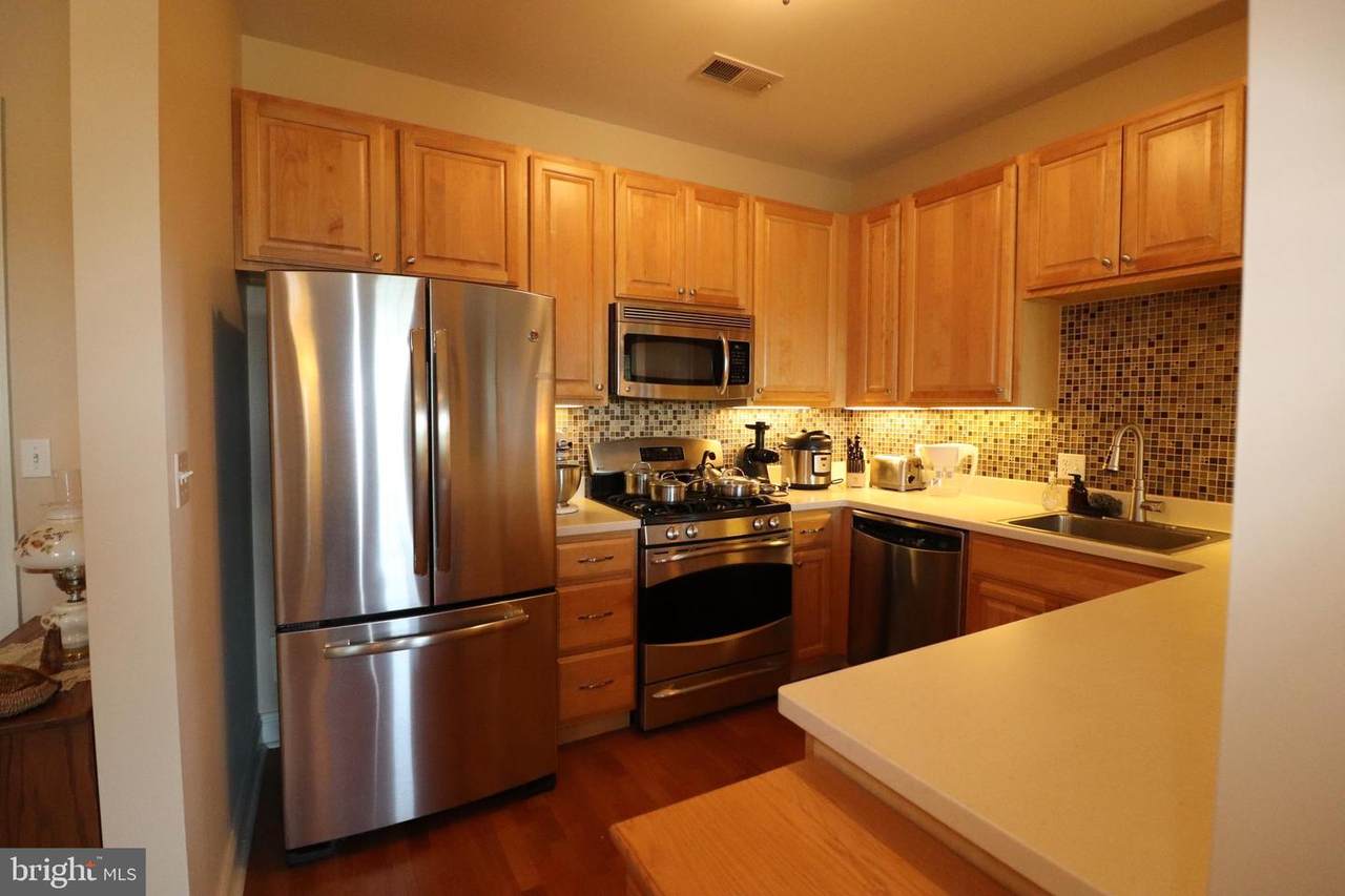 200 Ernest Way #232 - Photo 1