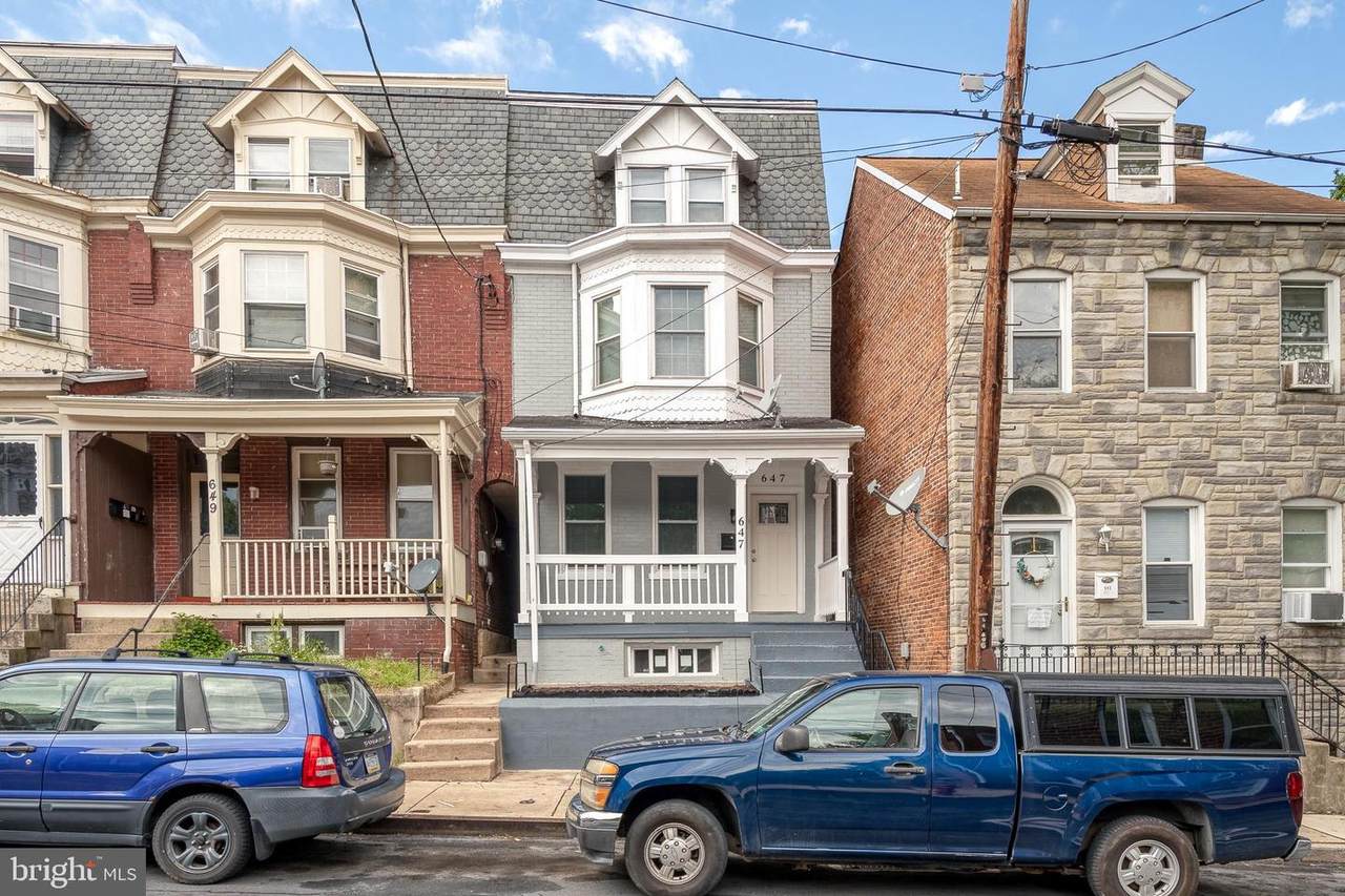 647 Saint Joseph - Photo 1