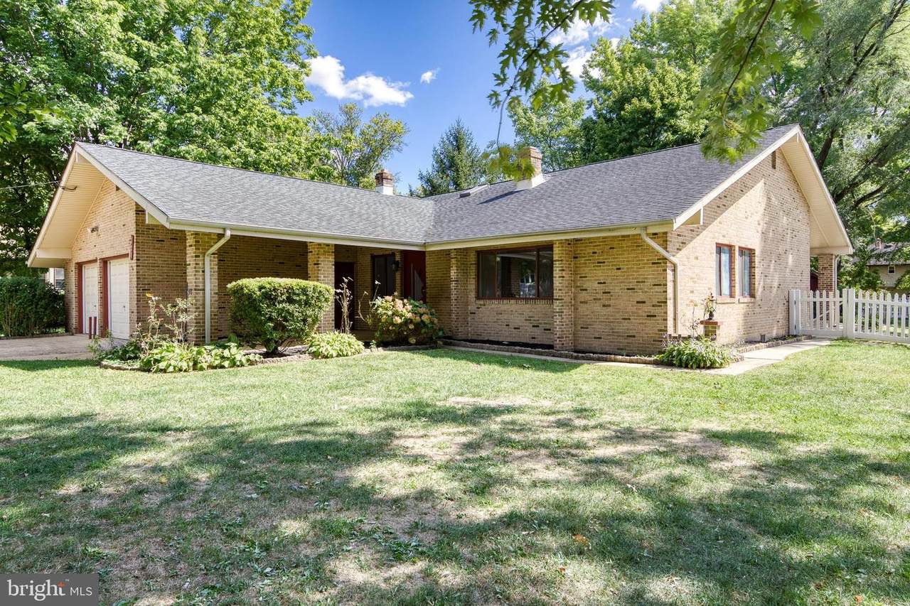 721 Beechwood Avenue - Photo 1