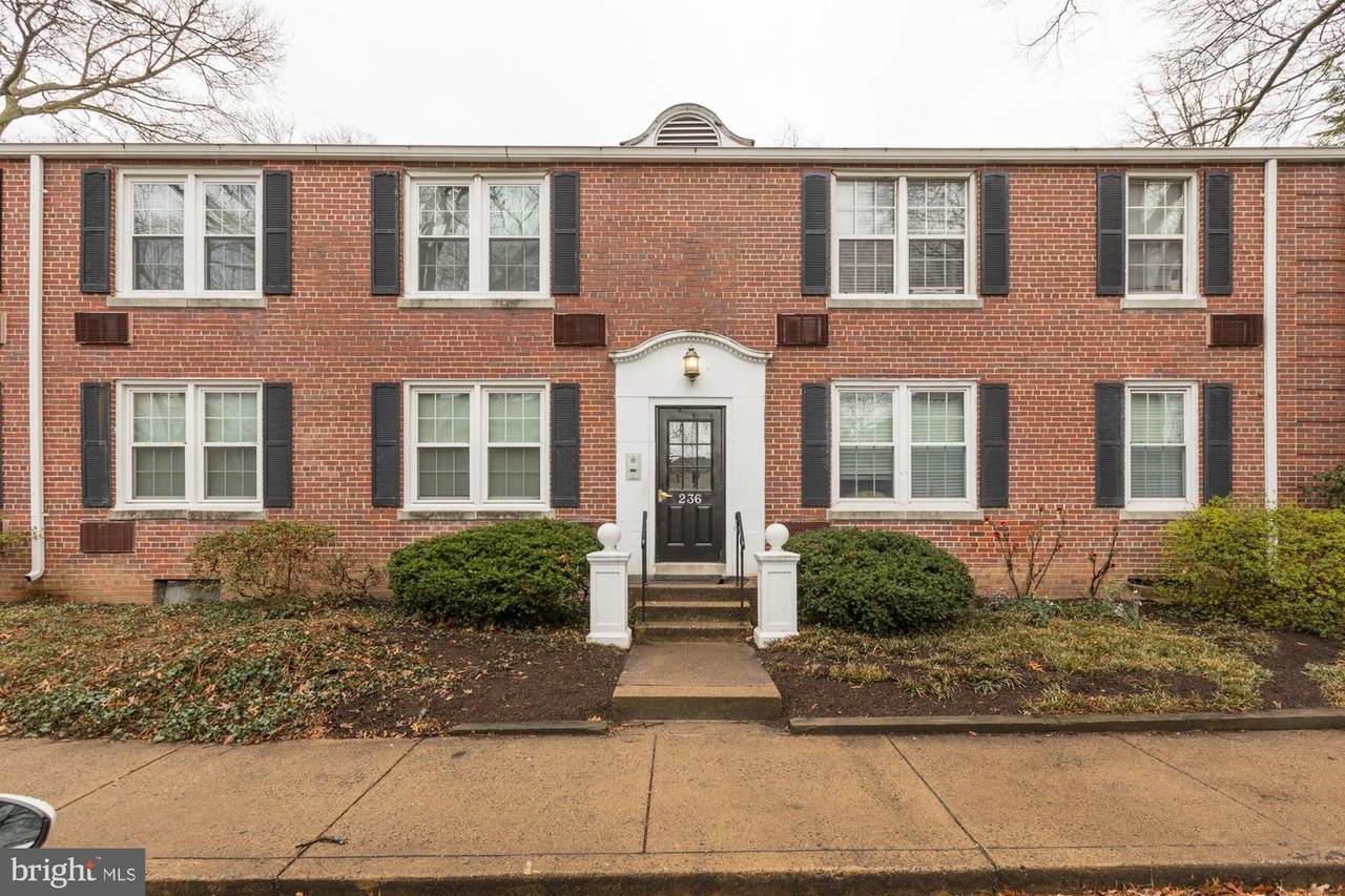 236 Thomas Street - Photo 1