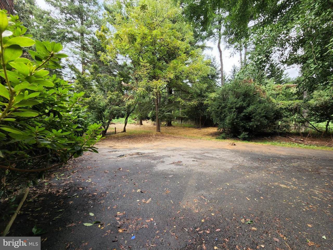 1290 Berry Place - Photo 1