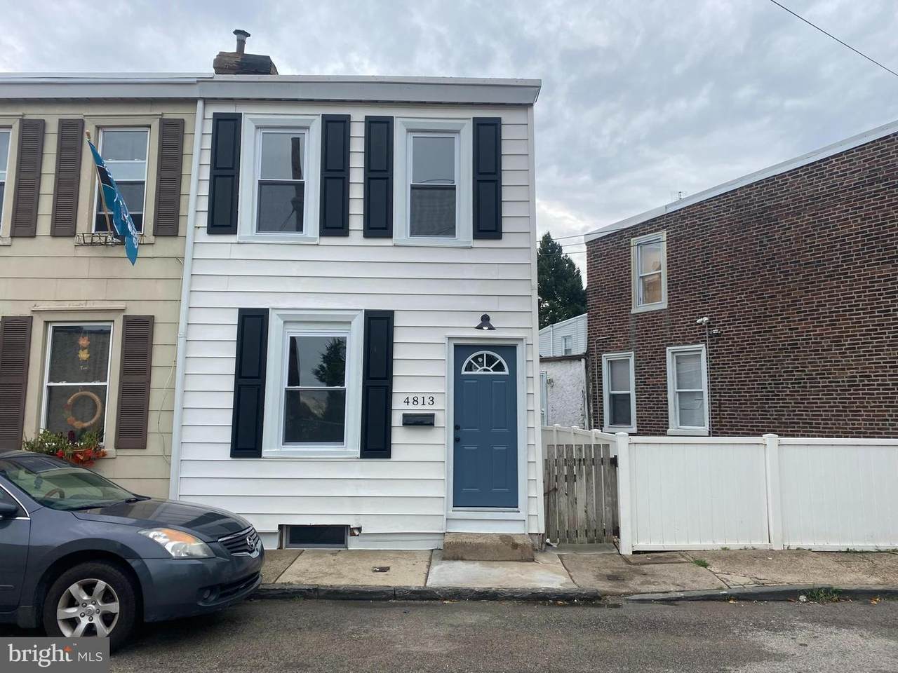 4813 Almond Street - Photo 1