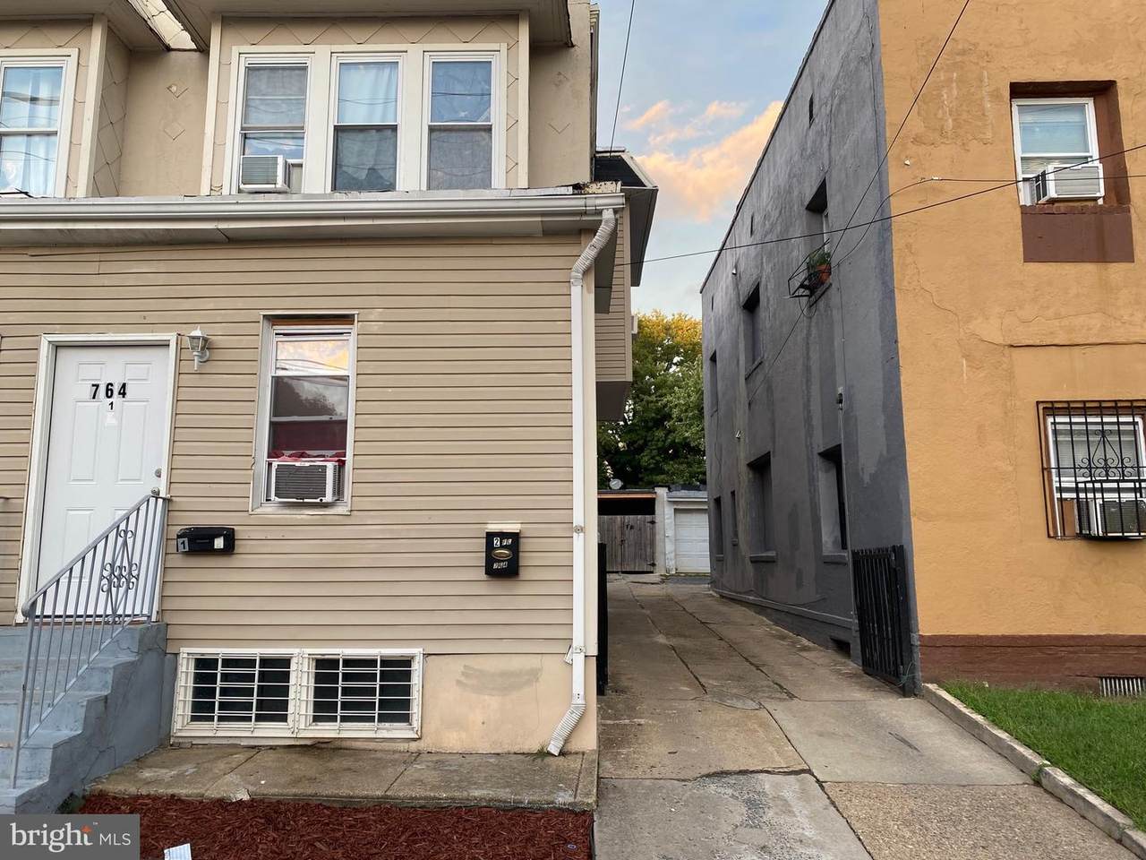 764 27TH Street - Photo 1